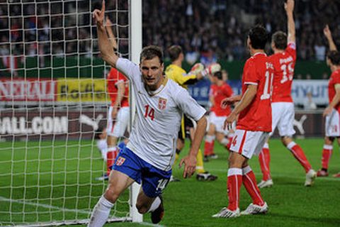 milan-jovanovic-daje-gol-protiv-austrije
