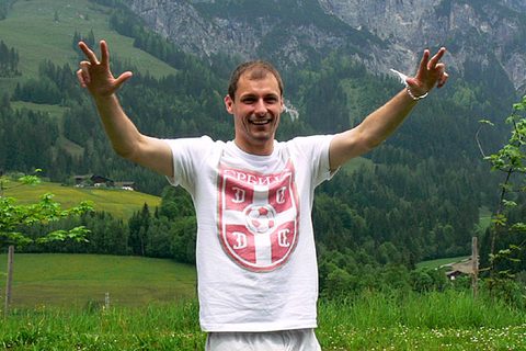 milan-jovanovic-tri-prsta