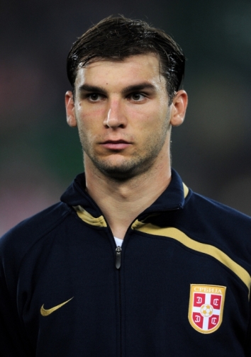 82771640SB041_Austria_v_Ser