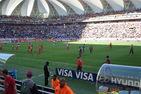 Srbija-Nemacka, Stadion Nelson Mandel. Ulaz igraca na teren.