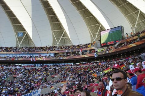 Tribine na stadionu Nelson Mandele, tokom utakmice Srbija-Nemacka
